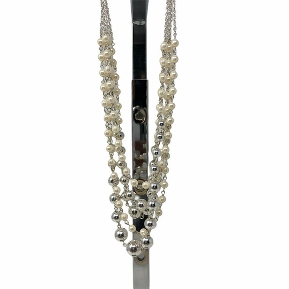 Daisy Fuentes 4 Strand Pearl Silver Bead Necklace Layered - Picture 6 of 9